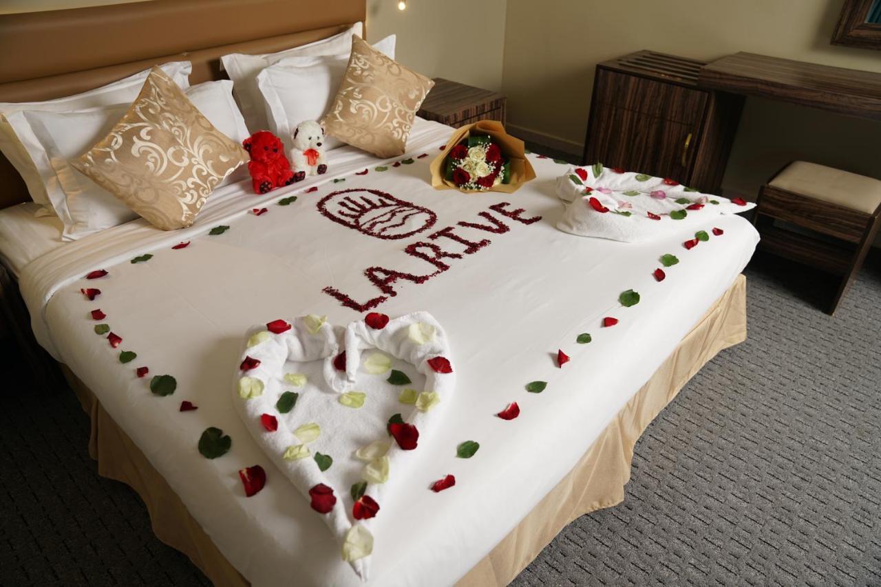 La Rive Hotels & Suites Dammam Exterior photo