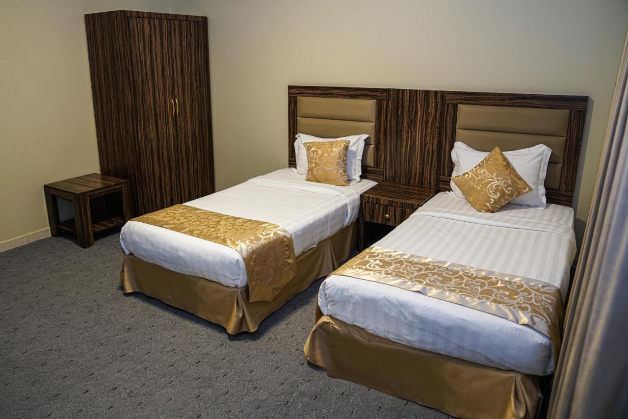 La Rive Hotels & Suites Dammam Exterior photo