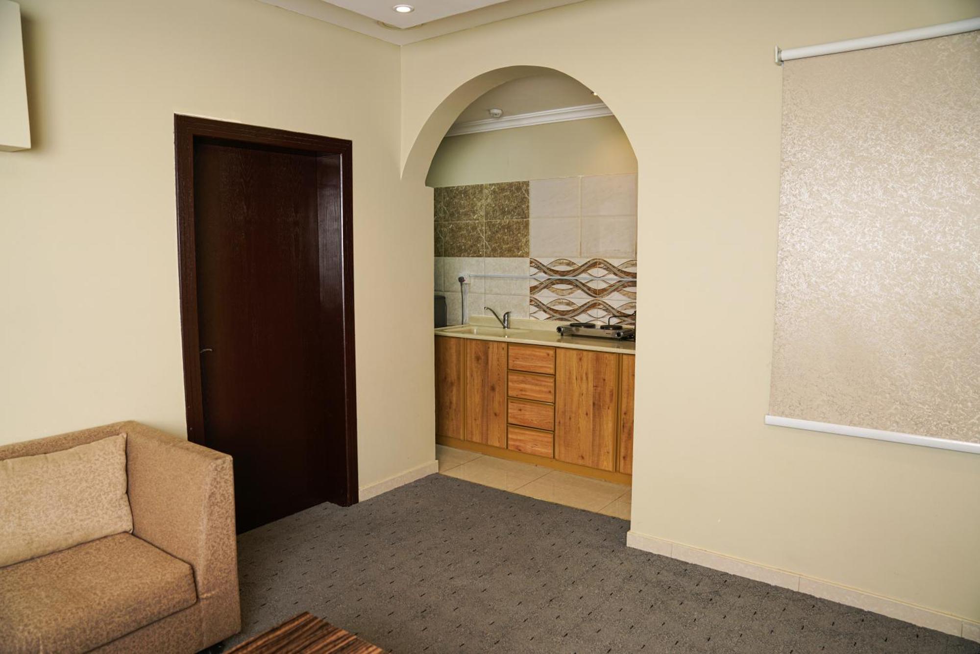 La Rive Hotels & Suites Dammam Room photo