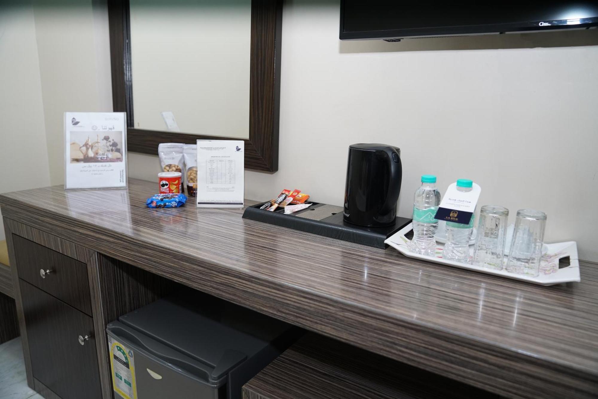 La Rive Hotels & Suites Dammam Room photo