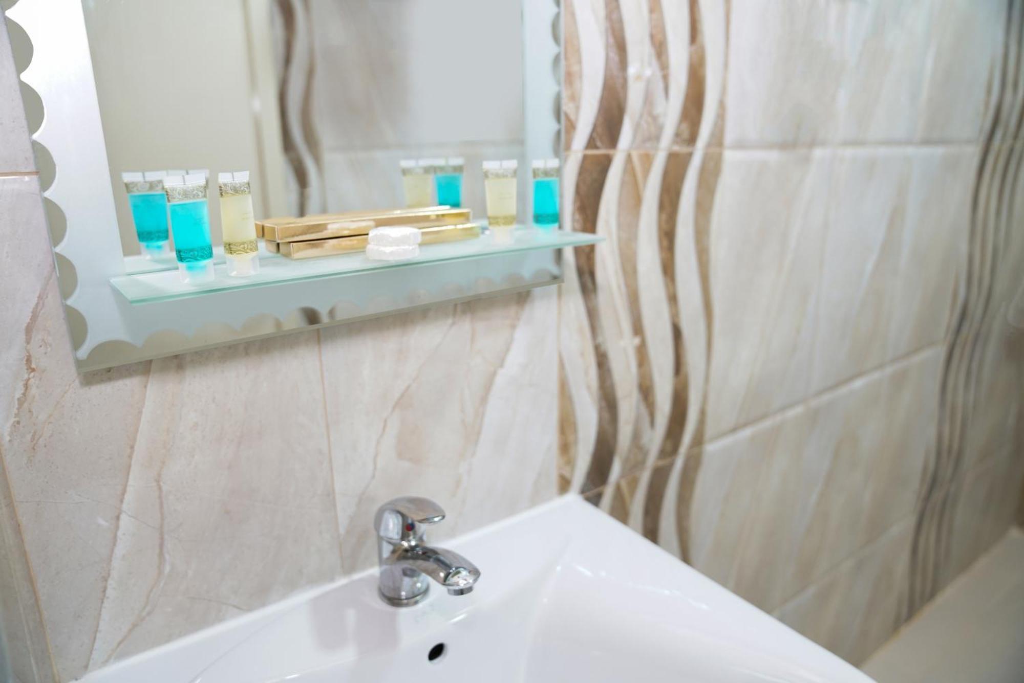 La Rive Hotels & Suites Dammam Room photo