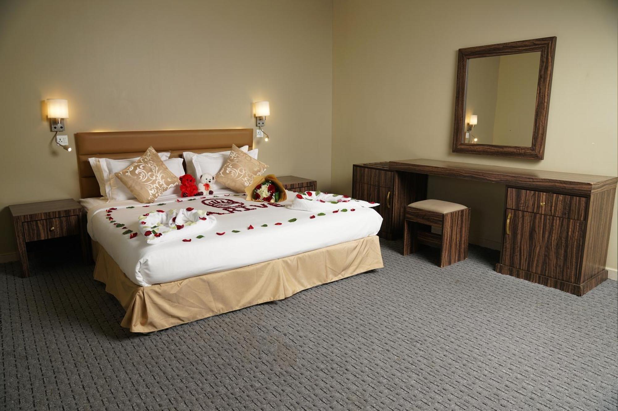 La Rive Hotels & Suites Dammam Room photo